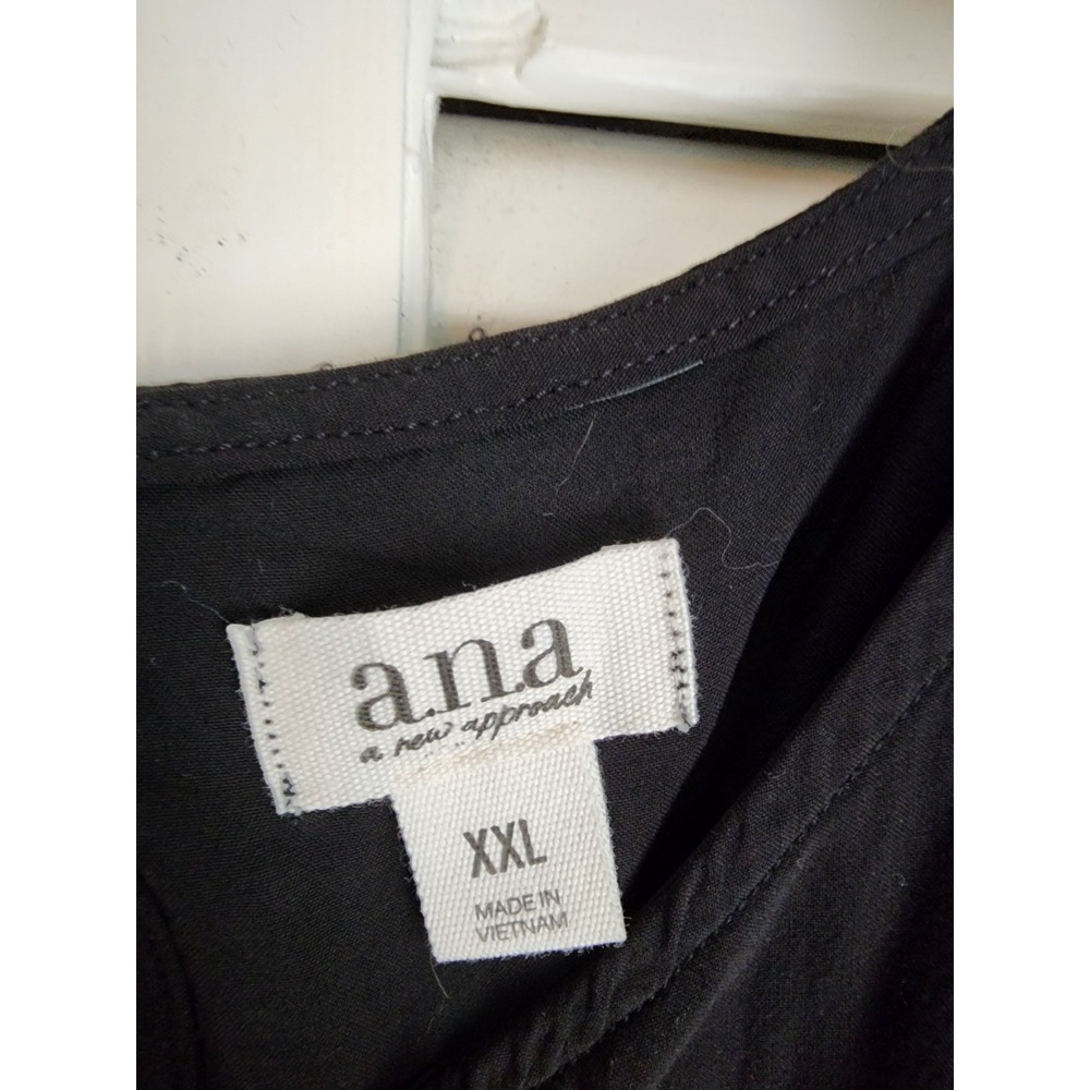 A.N.A. XXL Black Sleeveless Blouse Shell Top Keyhole Back Casual Layering Shirt - Picture 2 of 5